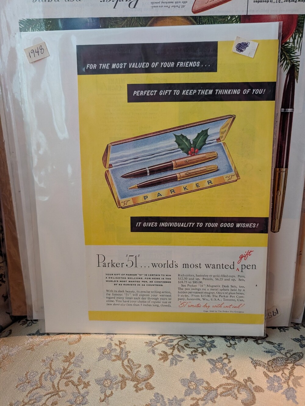 Vintage 1948 Parker 51 Advertisement Print — Yellow and Gold Illustration